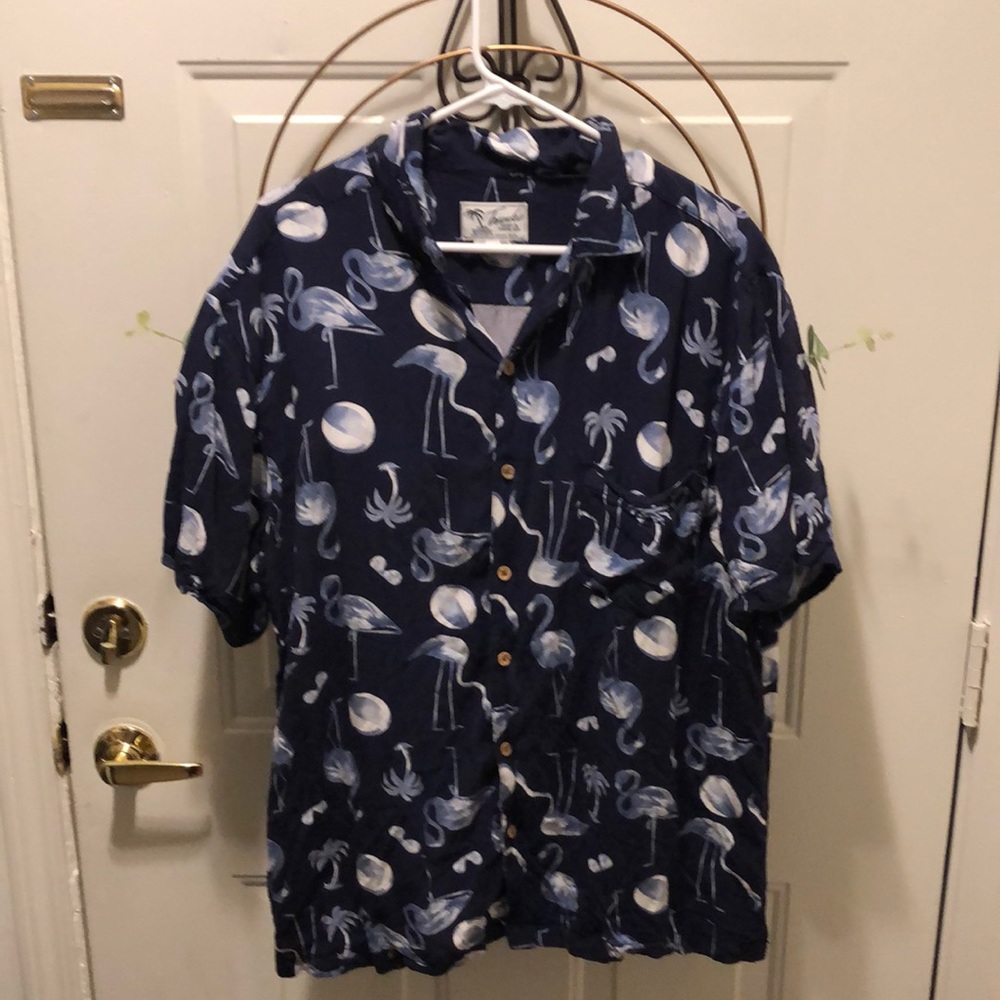 Men’s Trunk Surf Co Button down shirt size XL